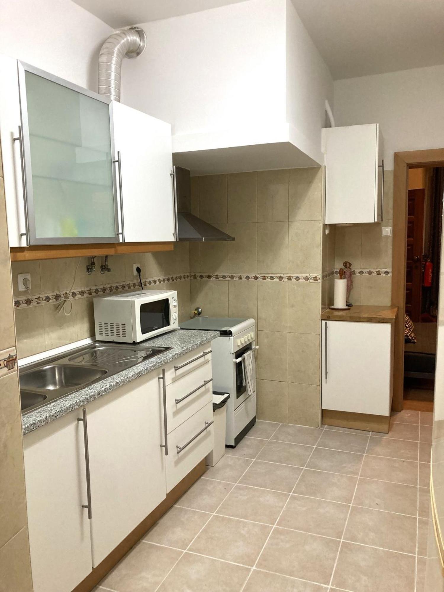Apartment T2 In Typical In Sapadores *